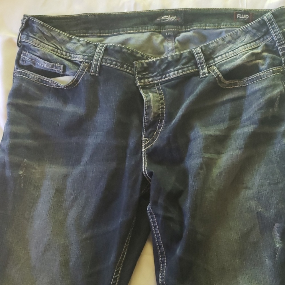 Silver Jeans Suki straight leg size 24/27